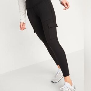 Old Navy Black Cargo Leggings